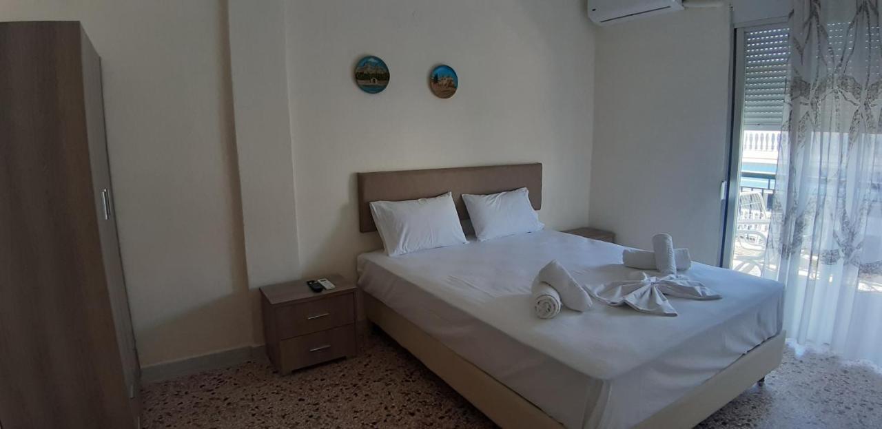 פראליה דיוניסיו Zoi Apartments מראה חיצוני תמונה